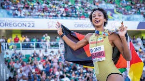 避免恰20停赛，蒙特拉：末轮踢西班牙要派出无黄牌负担的球队